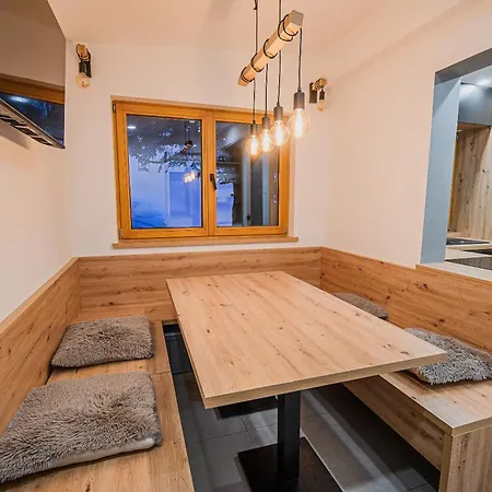 Panorama Krvavec Ski-in, Ski-out