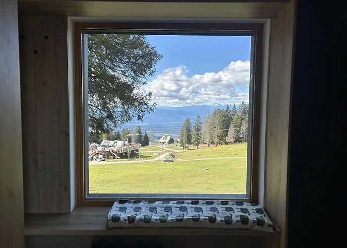 Panorama Krvavec Ski-in, Ski-out Tatil Evi *