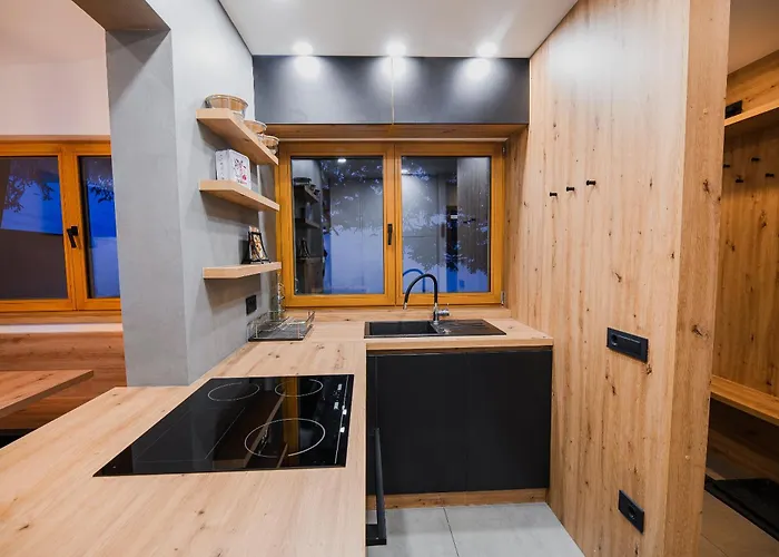 Panorama Krvavec Ski-in, Ski-out *