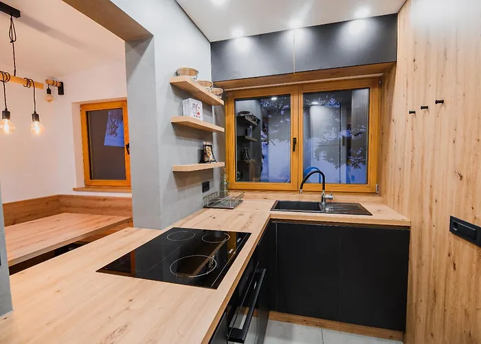 Panorama Krvavec Ski-in, Ski-out